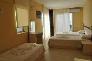 Blue Sea & Szálloda 2*